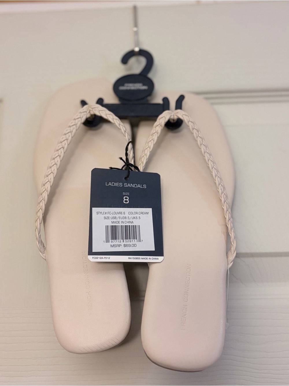French Connection Women’s Louvre Flip Flop Sandals, Size 8 M EU 8.5 NWT